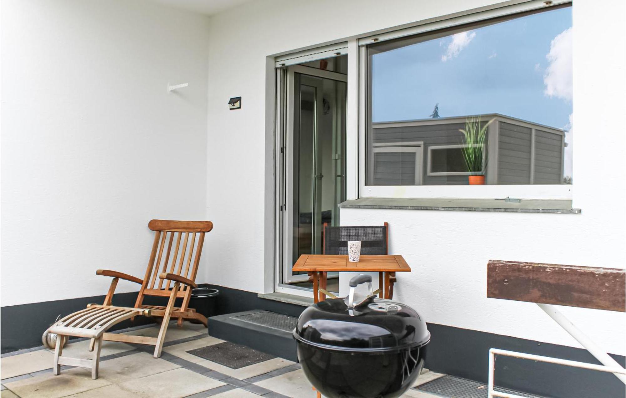1 Bedroom Stunning Apartment In Ντέτμολντ Εξωτερικό φωτογραφία